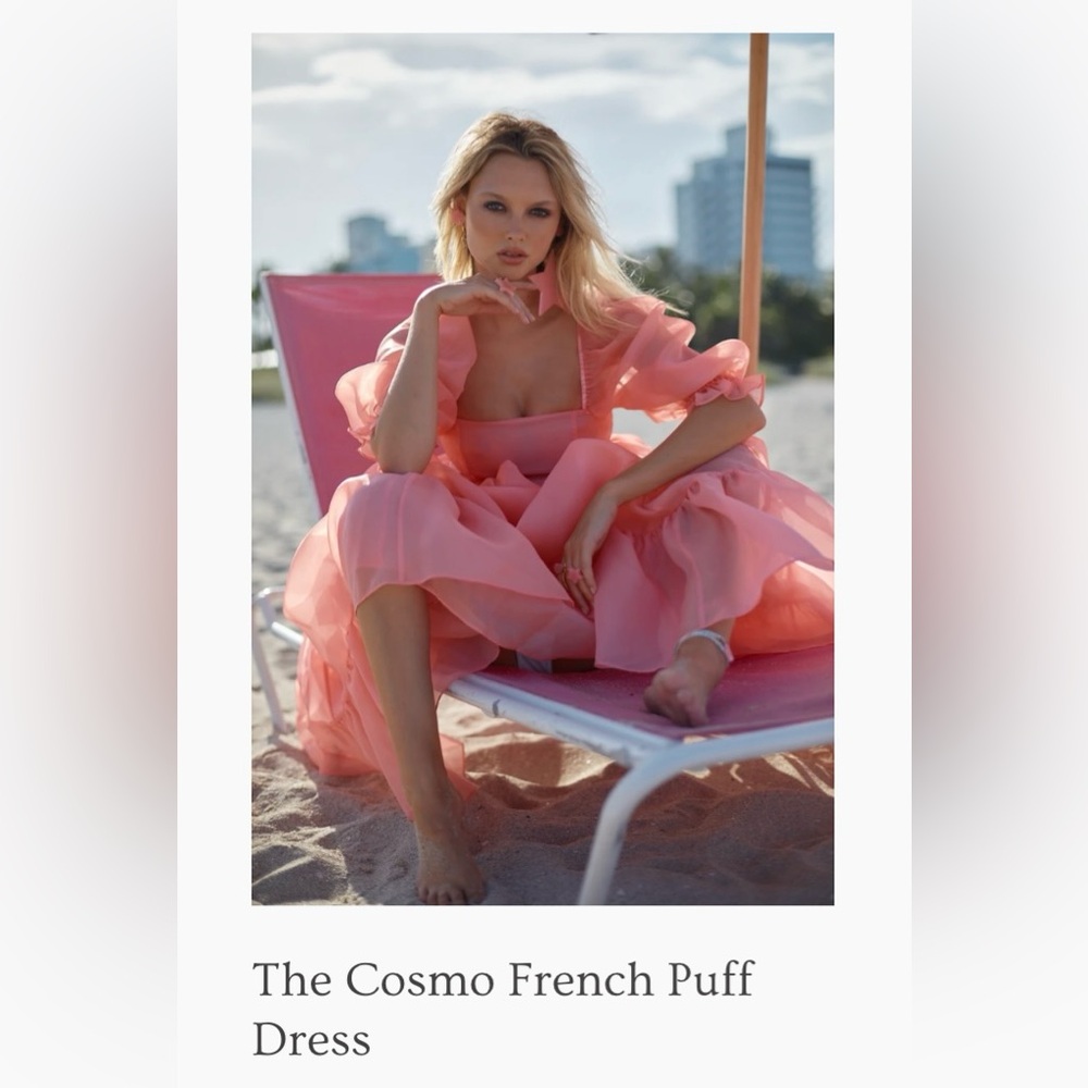 BNWOT Selkie 4x The Cosmo French Puff